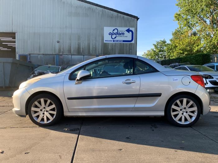 Peugeot 207 CC 1.6 16V Sloopvoertuig (2007, Grijs)
