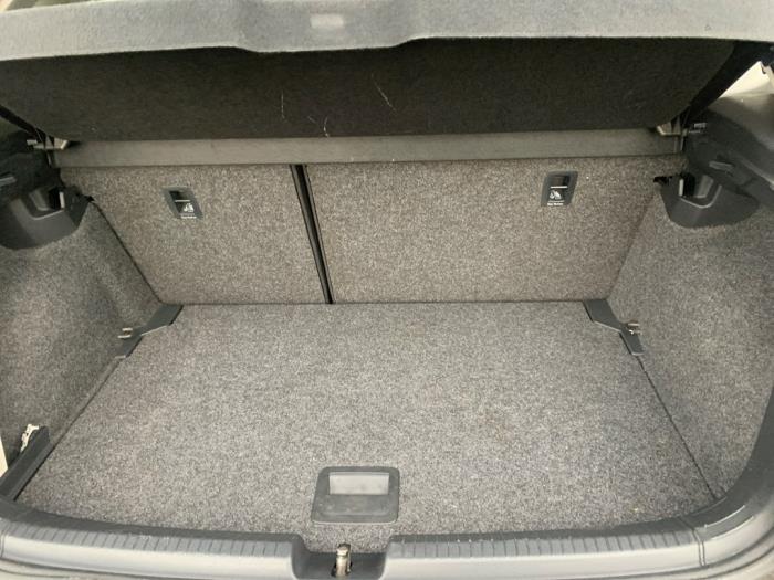 Volkswagen Polo VI 1.0 TSI 12V Sloopvoertuig (2017, Zwart)