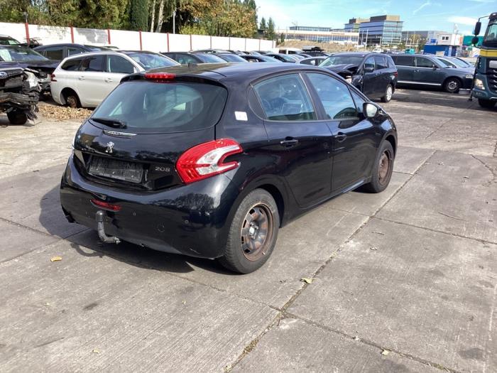 Peugeot 208 I 1.2 Vti 12V PureTech 82 Sloopvoertuig (2014, Zwart)