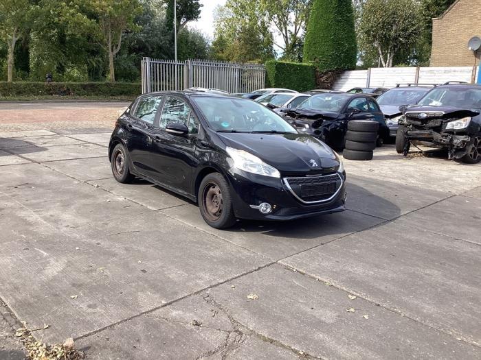 Peugeot 208 I 1.2 Vti 12V PureTech 82 Sloopvoertuig (2014, Zwart)