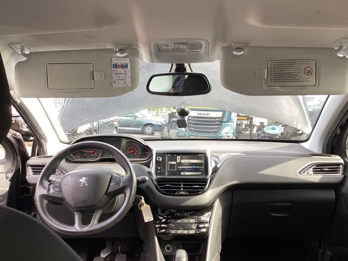Peugeot 208 I 1.2 Vti 12V PureTech 82 Sloopvoertuig (2014, Zwart)