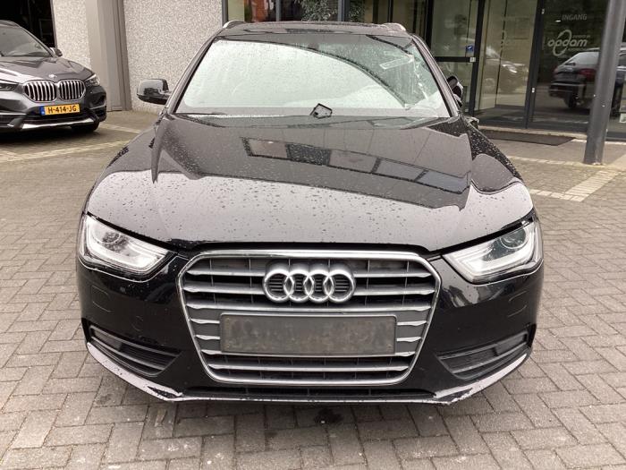 Audi A4 Avant 1.8 TFSI 16V Sloopvoertuig (2013, Zwart)