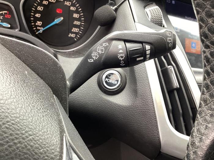 Ford Focus 3 Wagon 1.0 Ti-VCT EcoBoost 12V 125 Sloopvoertuig (2013, Grijs)
