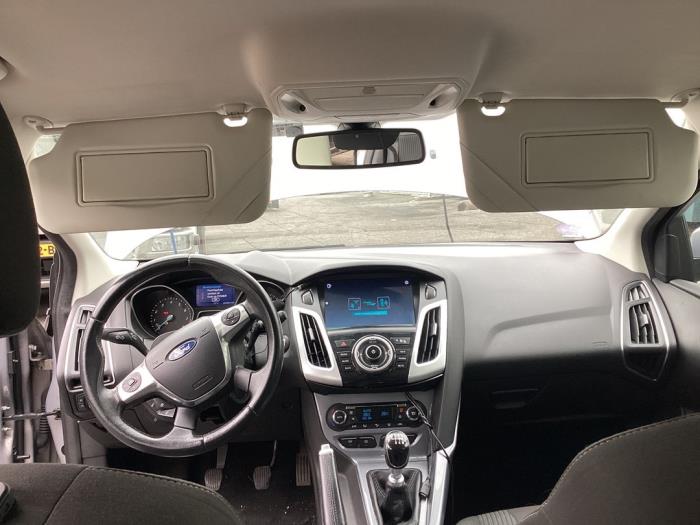Ford Focus 3 Wagon 1.0 Ti-VCT EcoBoost 12V 125 Sloopvoertuig (2013, Grijs)