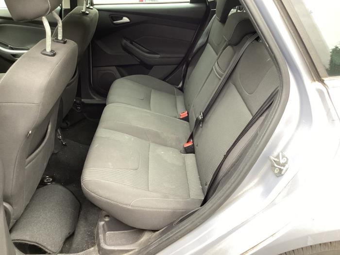 Ford Focus 3 Wagon 1.0 Ti-VCT EcoBoost 12V 125 Sloopvoertuig (2013, Grijs)