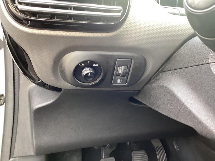 Citroen C4 Cactus 1.2 PureTech 82 12V Sloopvoertuig (2014, Grijs)