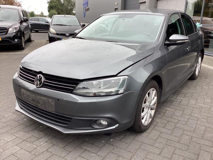 Volkswagen Jetta IV 1.2 TSI Sloopvoertuig (2011, Grijs)