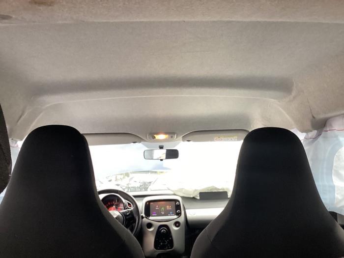 Peugeot 108 1.0 12V Sloopvoertuig (2018, Blauw)