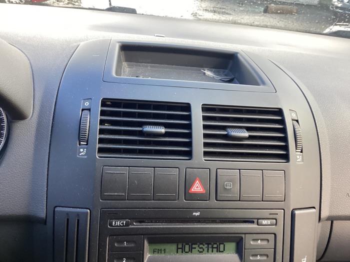 Volkswagen Polo IV 1.4 16V Sloopvoertuig (2009, Grijs)