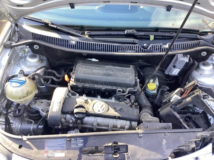 Volkswagen Polo IV 1.4 16V Sloopvoertuig (2009, Grijs)