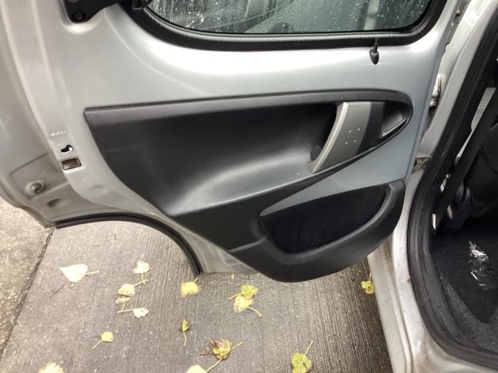 Peugeot 107 1.0 12V Sloopvoertuig (2012, Grijs)