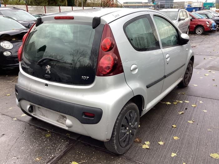 Peugeot 107 1.0 12V Sloopvoertuig (2012, Grijs)