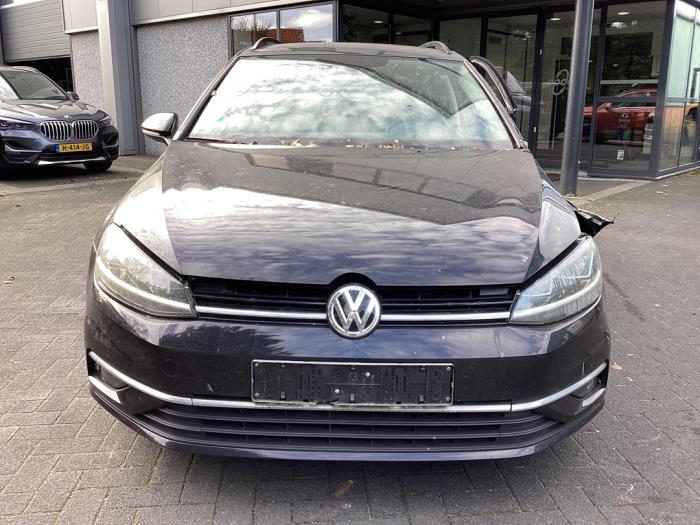 Volkswagen Golf VII Variant 1.0 TSI 12V BlueMotion Technology Sloopvoertuig (2020, Zwart)