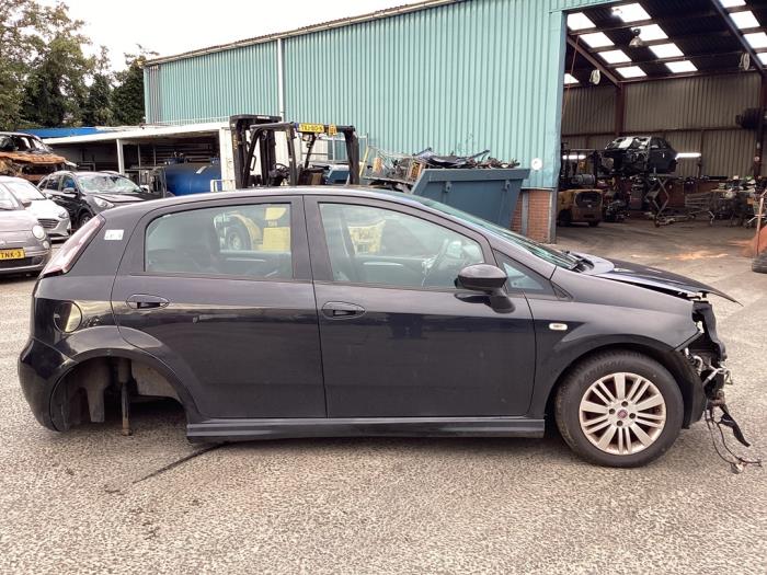 Fiat Punto Evo 1.3 JTD Multijet 85 16V Euro 5 Sloopvoertuig (2010, Zwart)