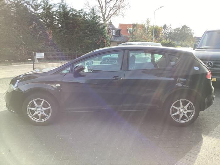 Seat Leon 1.6 Sloopvoertuig (2006, Zwart)