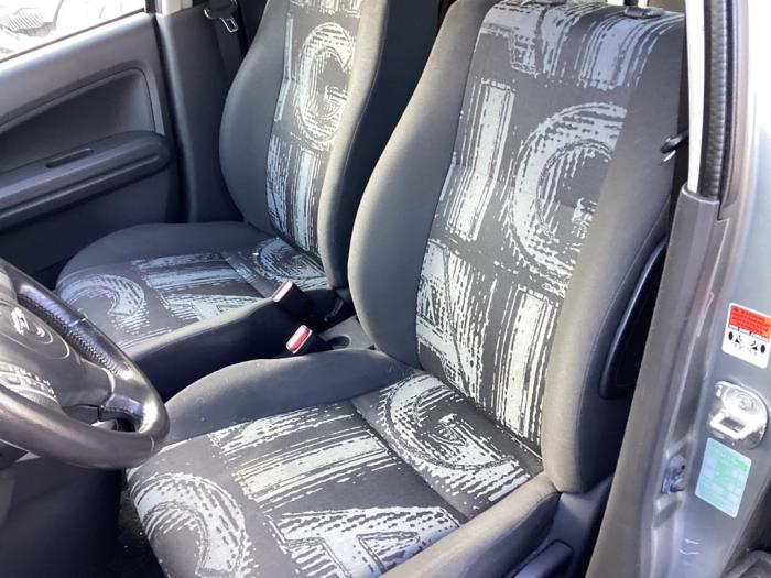 Opel Agila 1.0 12V Sloopvoertuig (2011, Grijs)