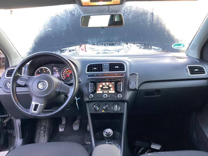 Volkswagen Polo V 1.2 TDI 12V BlueMotion Sloopvoertuig (2013, Zwart)