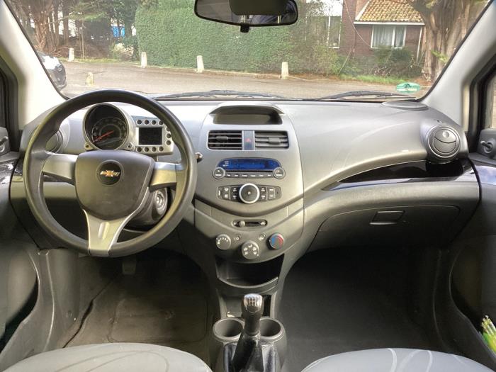 Chevrolet Spark 1.0 16V Sloopvoertuig (2011, Zwart)