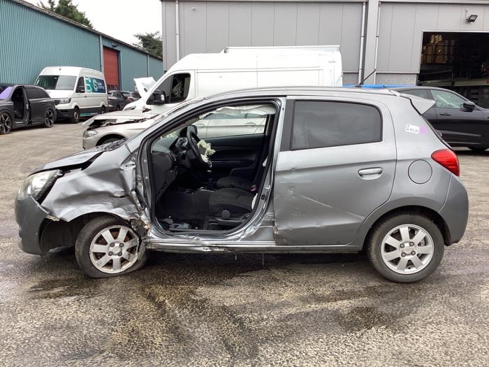 Mitsubishi Space Star 1.0 12V Sloopvoertuig (2016, Grijs)