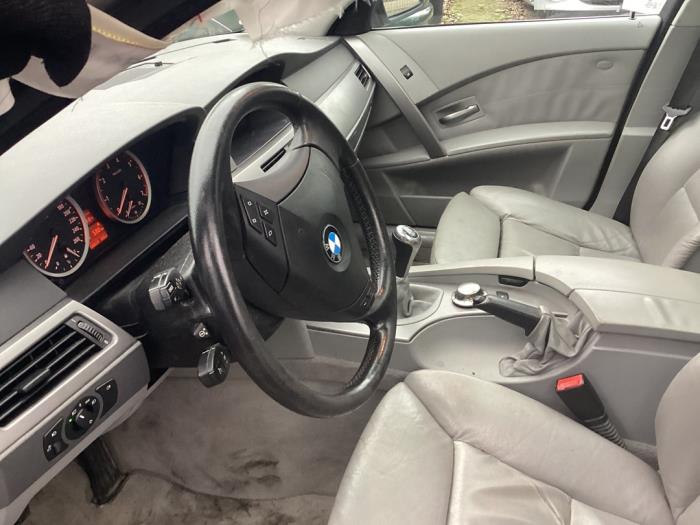 BMW 5 serie Touring 525i 24V Sloopvoertuig (2004, Grijs)