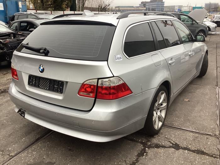 BMW 5 serie Touring 525i 24V Sloopvoertuig (2004, Grijs)