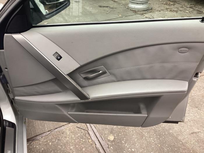 BMW 5 serie Touring 525i 24V Sloopvoertuig (2004, Grijs)