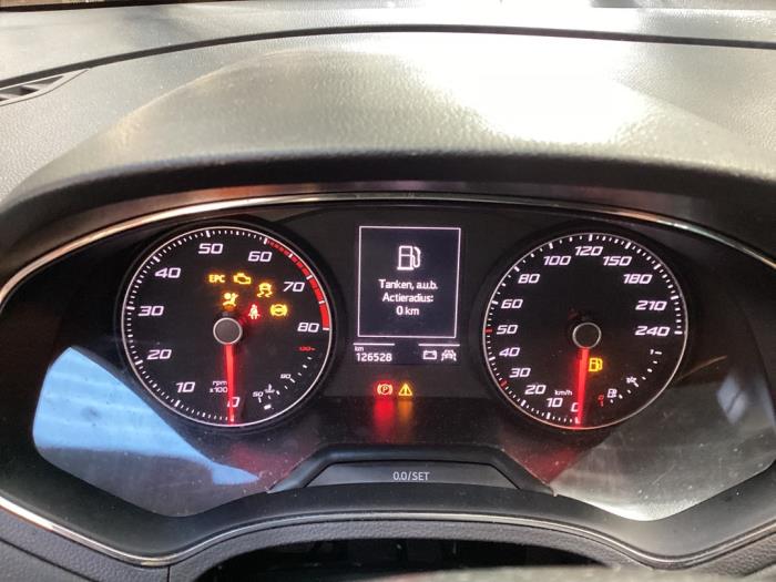 Seat Arona 1.0 TSI 12V Sloopvoertuig (2019, Grijs)