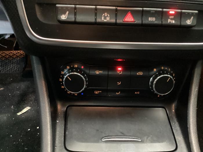 Mercedes A 1.6 A-180 16V Sloopvoertuig (2014, Blauw)