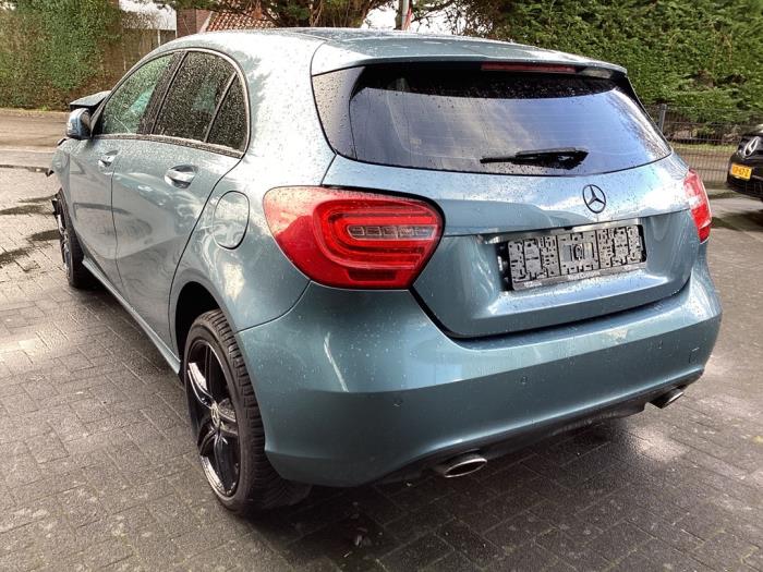 Mercedes A 1.6 A-180 16V Sloopvoertuig (2014, Blauw)