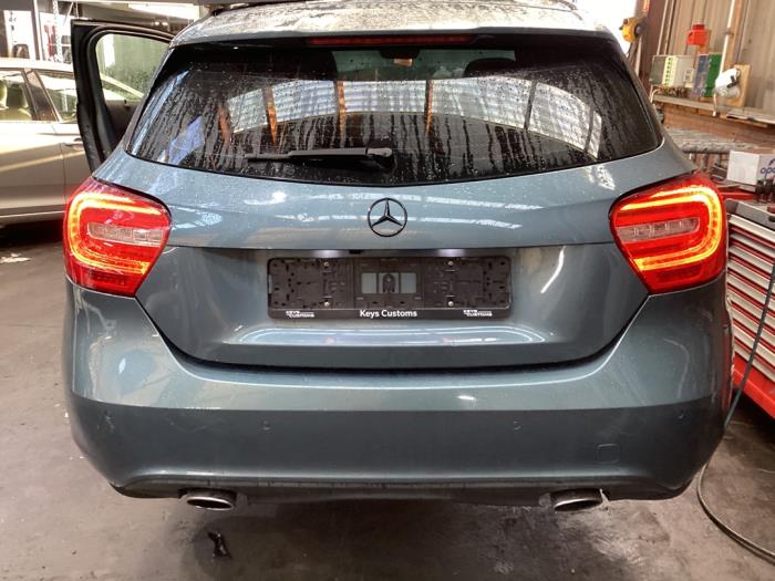 Mercedes A 1.6 A-180 16V Sloopvoertuig (2014, Blauw)