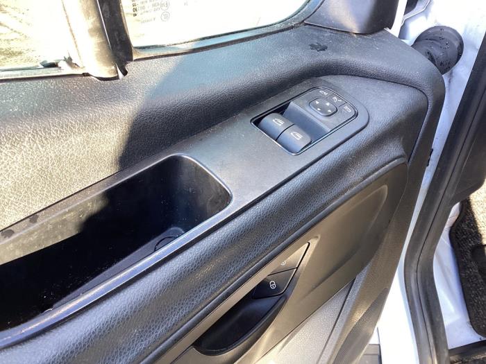 Mercedes Sprinter 3,5t 311 CDI 2.0 D RWD Schadevoertuig (2024, Wit)