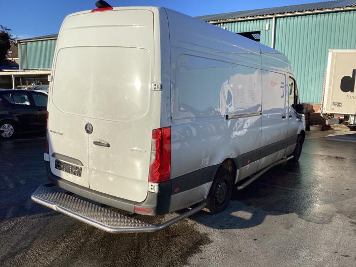 Mercedes Sprinter 3,5t 311 CDI 2.0 D RWD Schadevoertuig (2024, Wit)