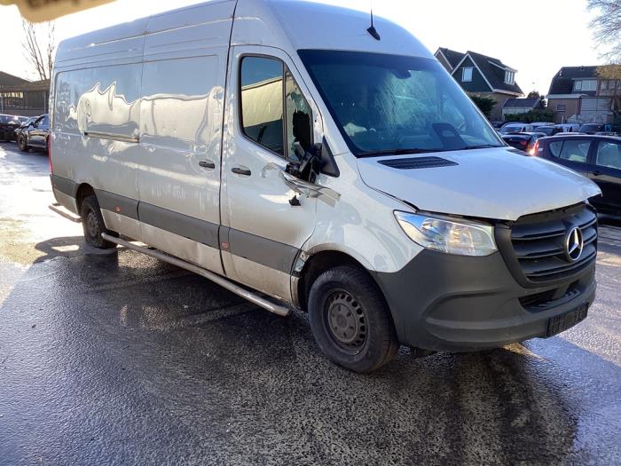 Mercedes Sprinter 3,5t 311 CDI 2.0 D RWD Schadevoertuig (2024, Wit)