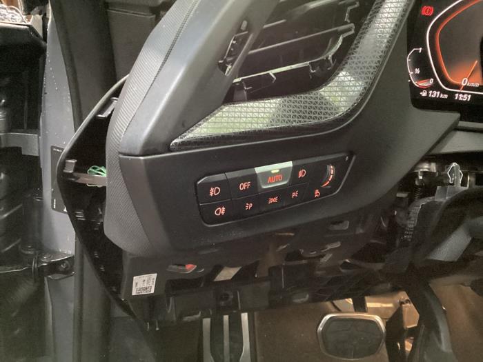 BMW 2 serie Gran Coupe 218i 1.5 TwinPower Turbo 12V Sloopvoertuig (2023, Grijs)