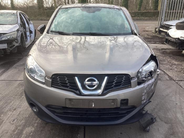 Nissan Qashqai 2.0 16V Sloopvoertuig (2010, Bruin)