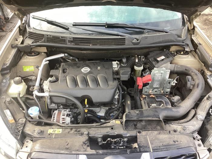 Nissan Qashqai 2.0 16V Sloopvoertuig (2010, Bruin)