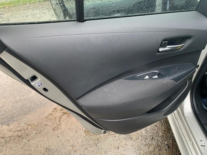 Toyota Corolla Touring Sport 1.8 16V Hybrid Sloopvoertuig (2020, Grijs)