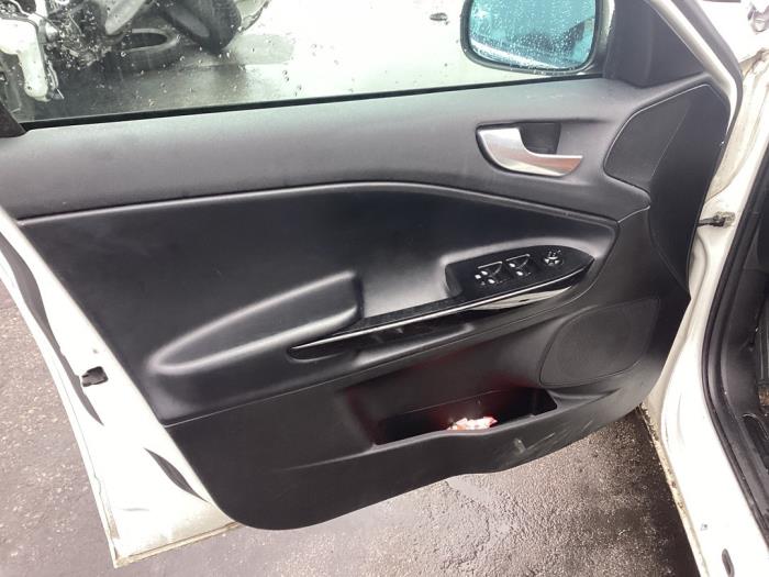 Alfa Romeo Giulietta 1.4 TB 16V MultiAir Sloopvoertuig (2012, Wit)