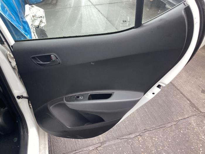 Hyundai i10 1.0 12V Sloopvoertuig (2018, Wit)