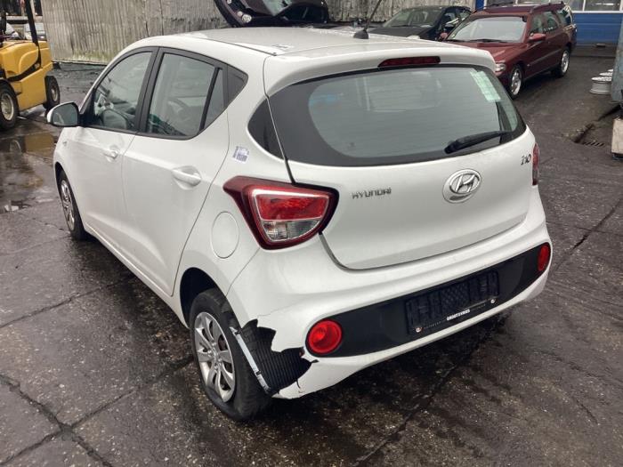 Hyundai i10 1.0 12V Sloopvoertuig (2018, Wit)