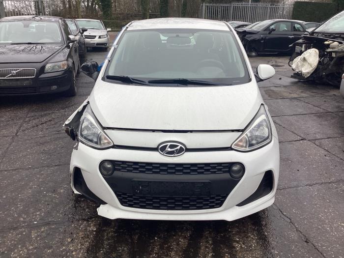 Hyundai i10 1.0 12V Sloopvoertuig (2018, Wit)