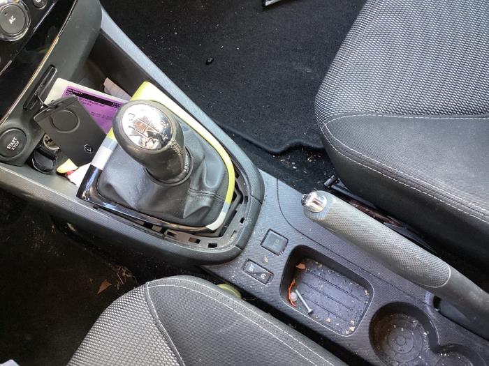 Renault Clio IV 1.5 Energy dCi 90 FAP Schadevoertuig (2013, Rood)