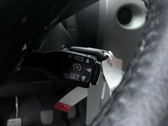 Citroen C1 1.0 Vti 68 12V Sloopvoertuig (2015, Rood)