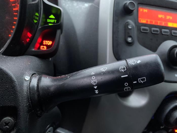 Citroen C1 1.0 Vti 68 12V Sloopvoertuig (2015, Rood)