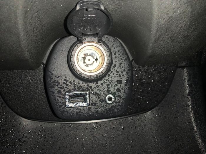 Citroen C1 1.0 Vti 68 12V Sloopvoertuig (2015, Rood)