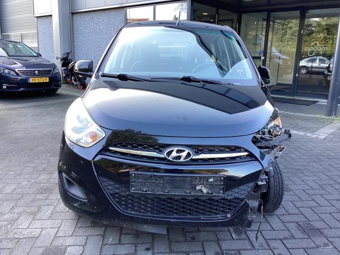 Hyundai i10 1.0i 12V Sloopvoertuig (2012, Zwart)