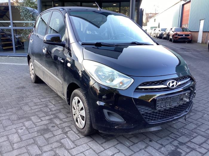 Hyundai i10 1.0i 12V Sloopvoertuig (2012, Zwart)