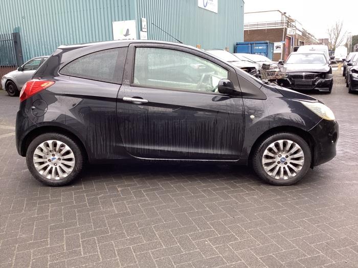 Ford Ka II 1.2 Schadevoertuig (2010, Zwart)