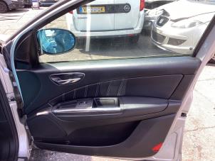 Lancia Delta 1.4 T-Jet 16V 150 Sloopvoertuig (2010, Grijs)