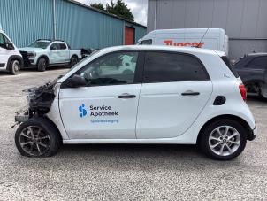 Smart Forfour 1.0 12V Sloopvoertuig (2018, Wit)